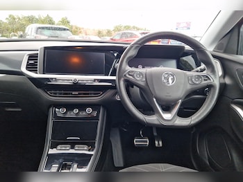 Used Vauxhall Grandland 2023 for sale - 75637612: Photo