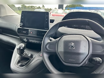 Used Peugeot Partner 2020 for sale - 75919381: Photo