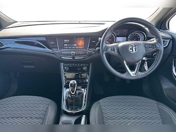 Used Vauxhall Astra undefined for sale - 78210646: Photo