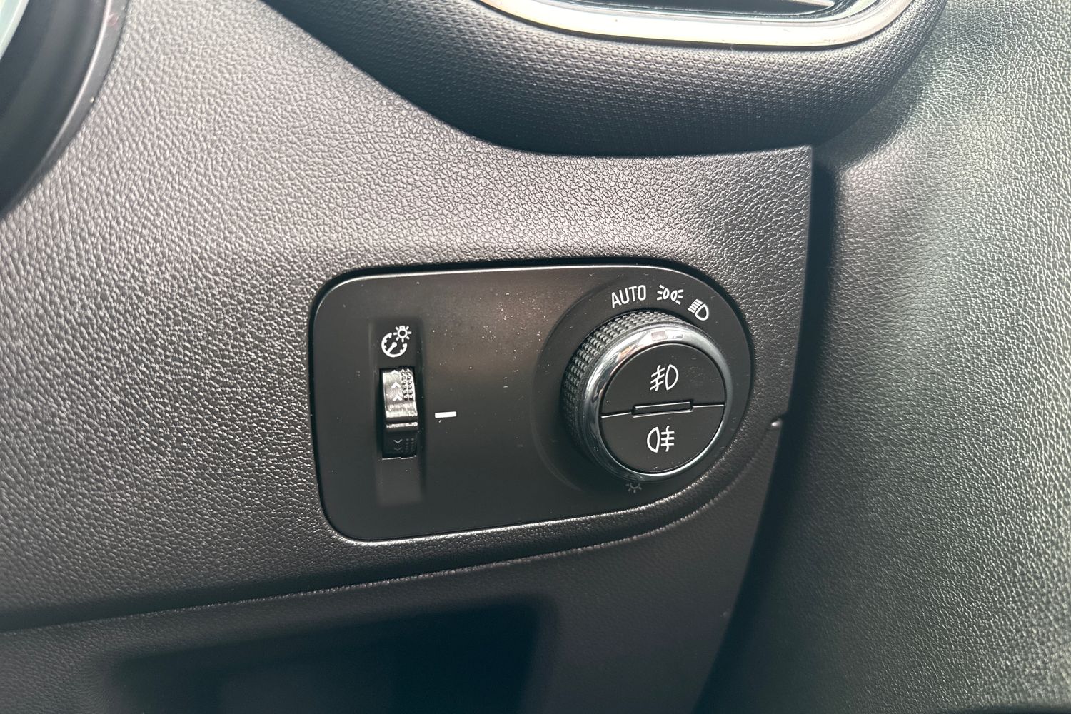 Used Vauxhall Crossland 2022 for sale - 77675181: Photo 24