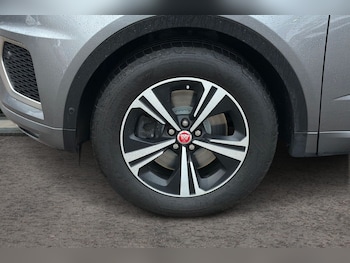 Used Jaguar E-Pace 2021 for sale - 77787305: Photo