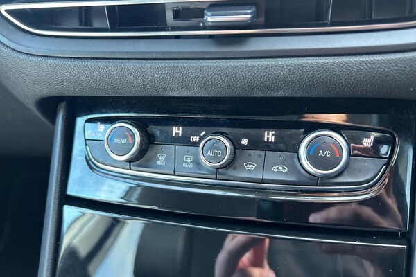 Used Vauxhall Grandland 2023 for sale - 75637626: Photo 22