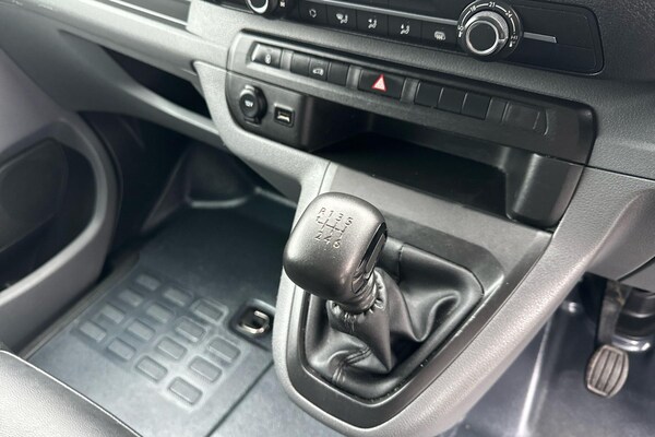 Used Vauxhall Vivaro 2020 for sale - 72792095: Photo 14