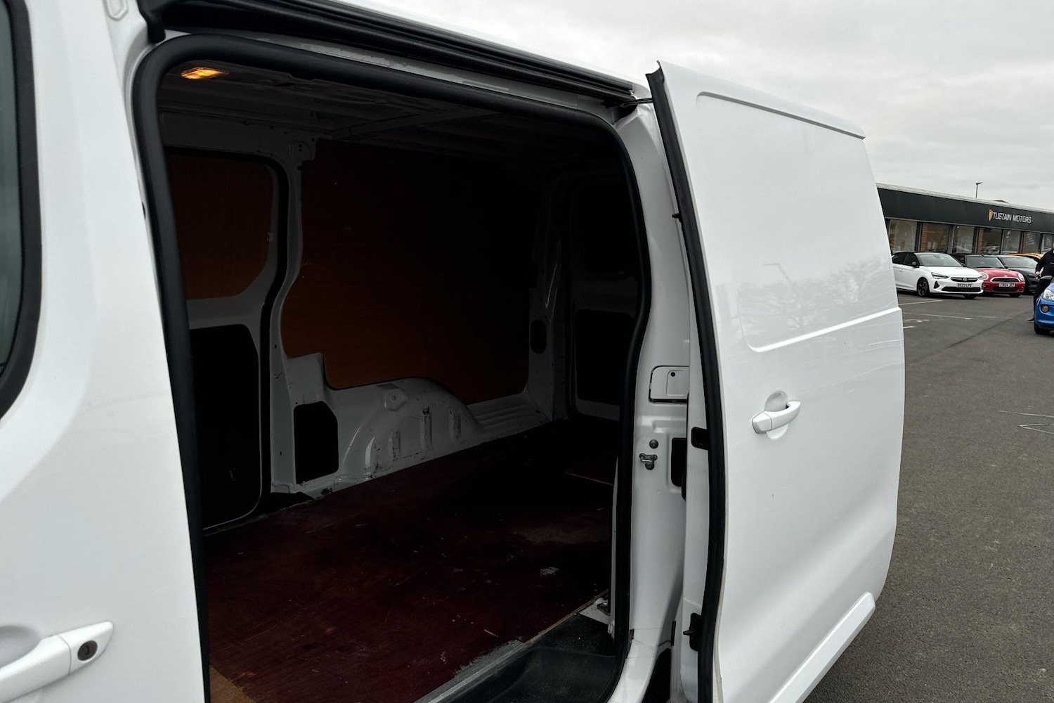 Vehicle 21
