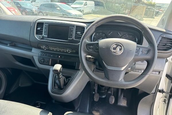 Used Vauxhall Vivaro 2020 for sale - 75004356: Photo 4