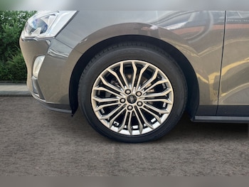 Used Ford Focus 2019 for sale - 75566335: Photo