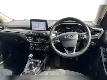 Used Ford Focus 2019 for sale - 75566335: Photo