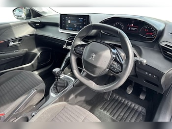 Used Peugeot 208 2023 for sale - 79163238: Photo