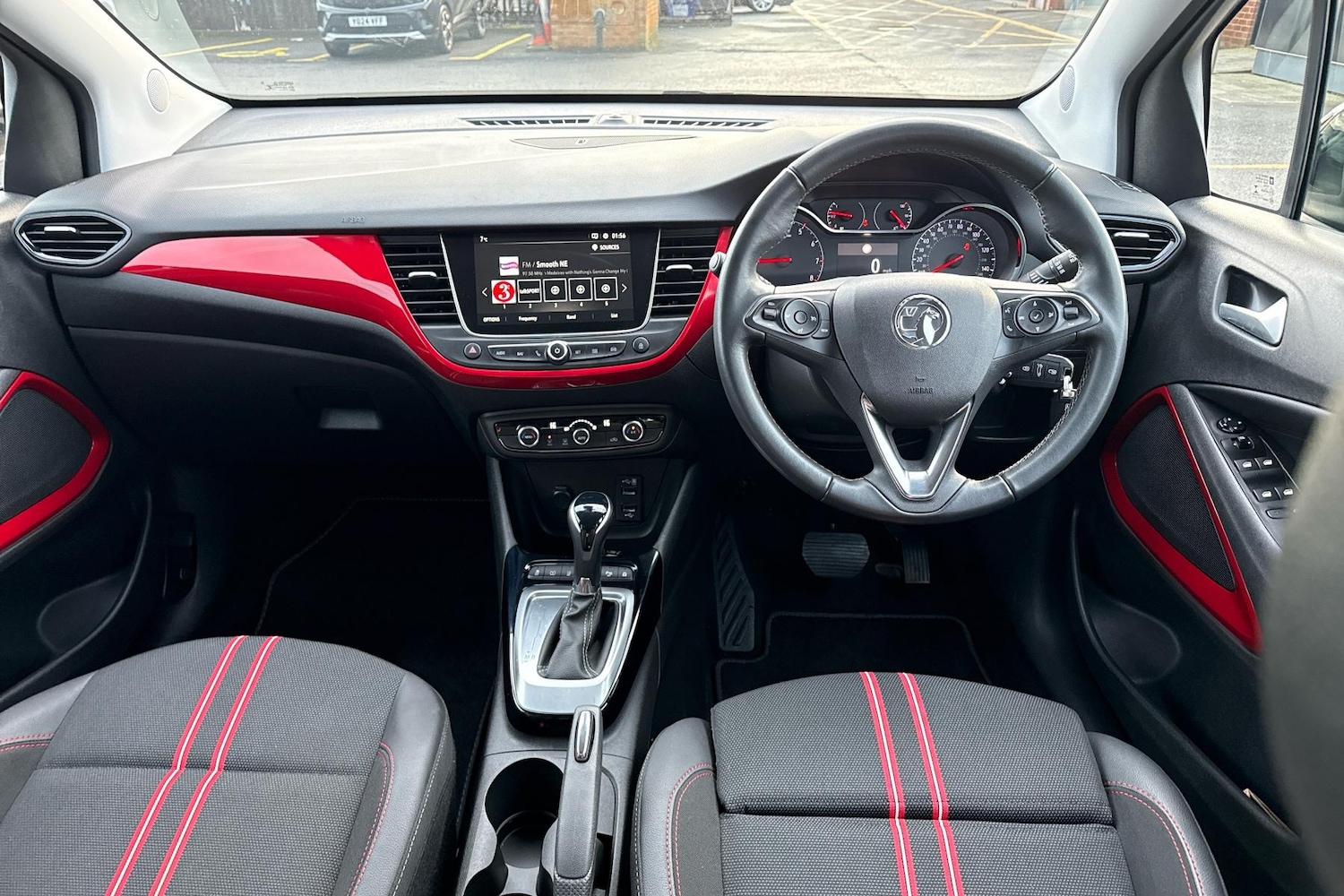 Used Vauxhall Crossland 2023 for sale - 77000384: Photo 4