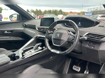 Used Peugeot 3008 2018 for sale - 75784917: Photo