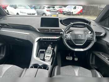Used Peugeot 3008 2018 for sale - 75784917: Photo