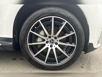 Used Mercedes-Benz EQC 2020 for sale - 76141316: Photo