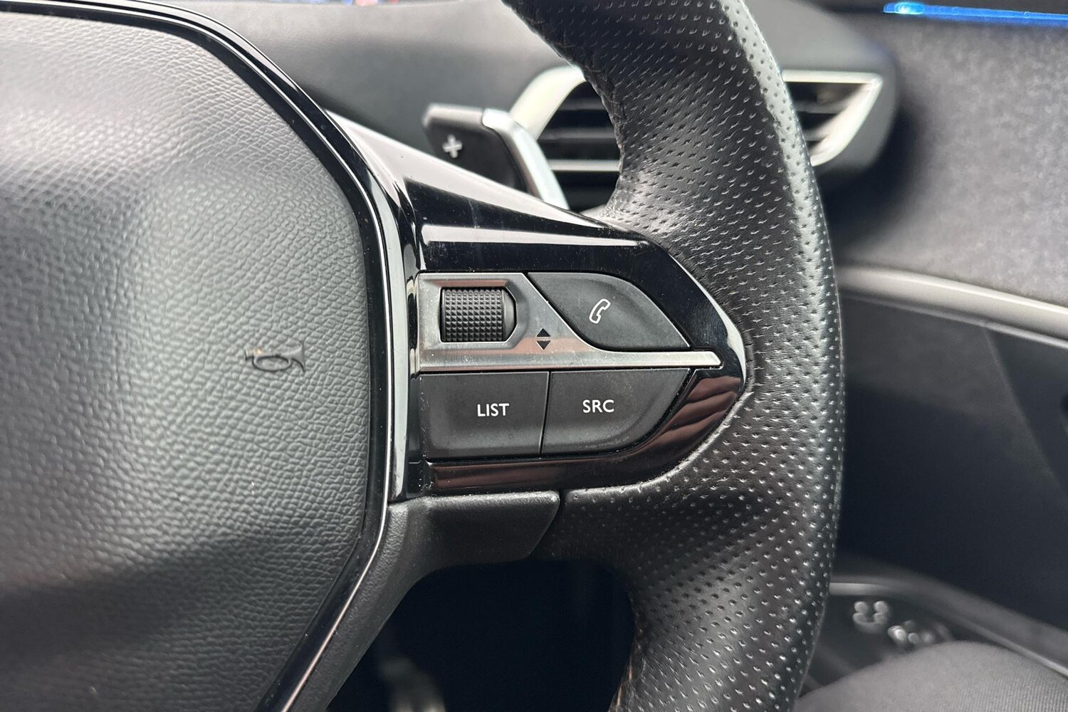 Used Peugeot 3008 2019 for sale - 77083200: Photo 16