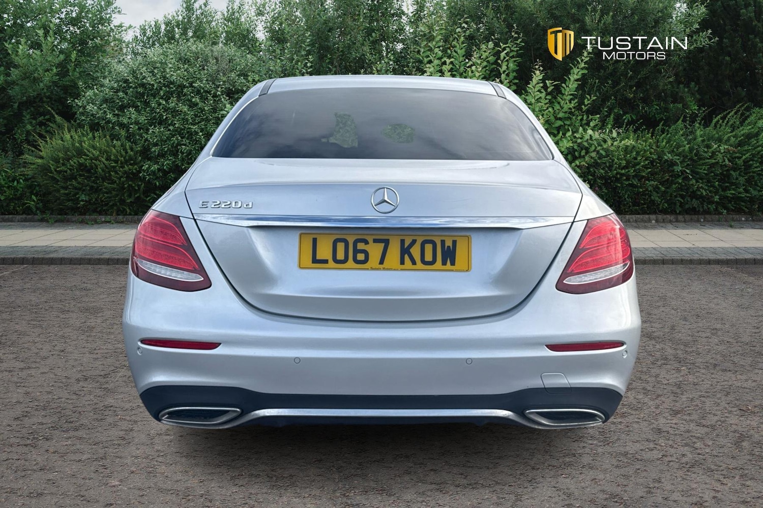 Used Mercedes-Benz E Class 2017 for sale - 77842730: Photo 11