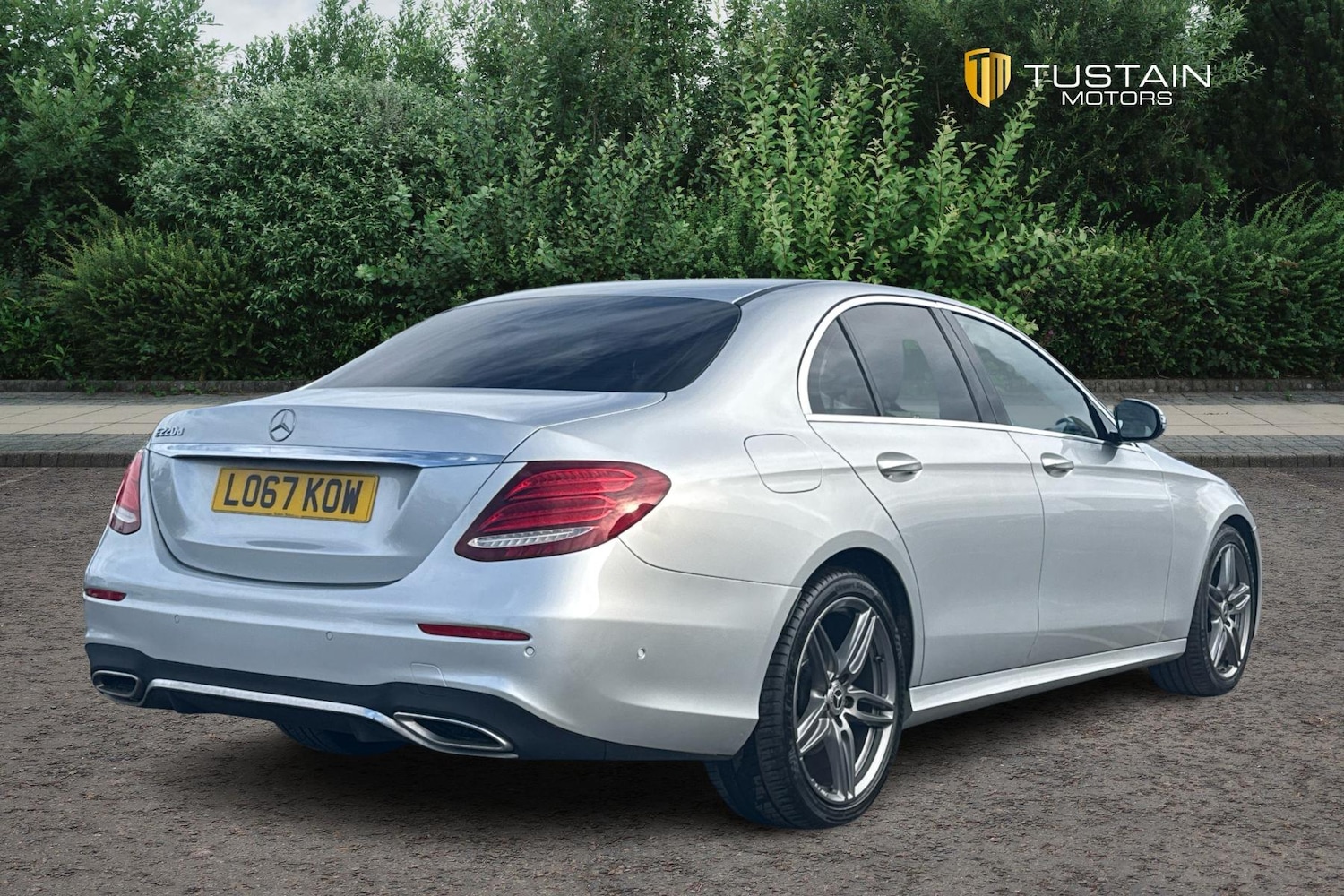 Used Mercedes-Benz E Class 2017 for sale - 77842730: Photo 12