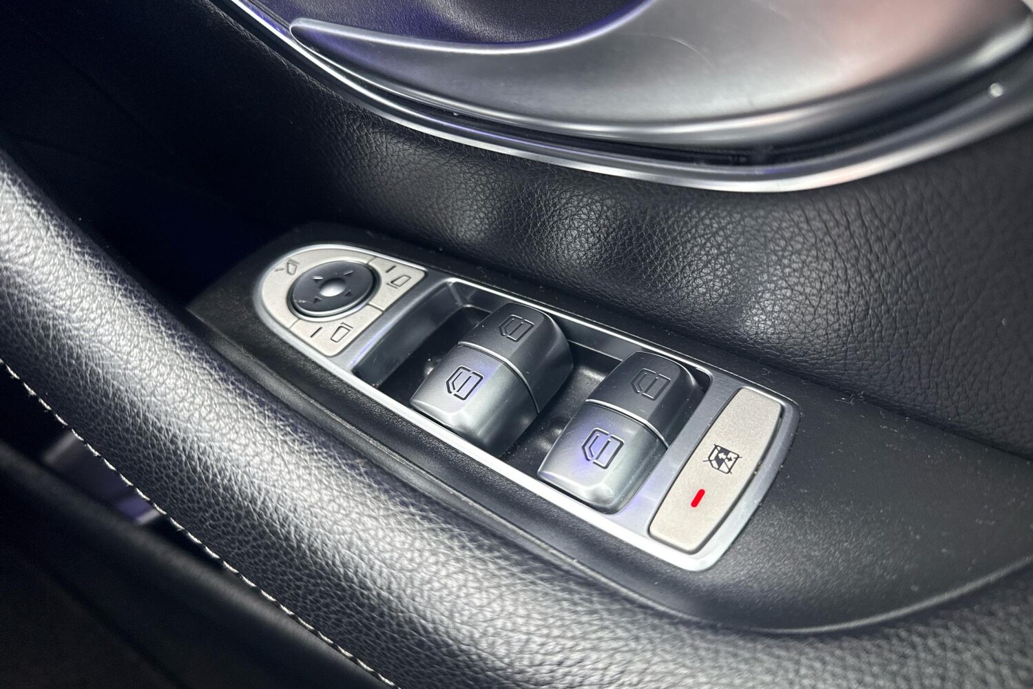 Used Mercedes-Benz E Class 2017 for sale - 77842730: Photo 20