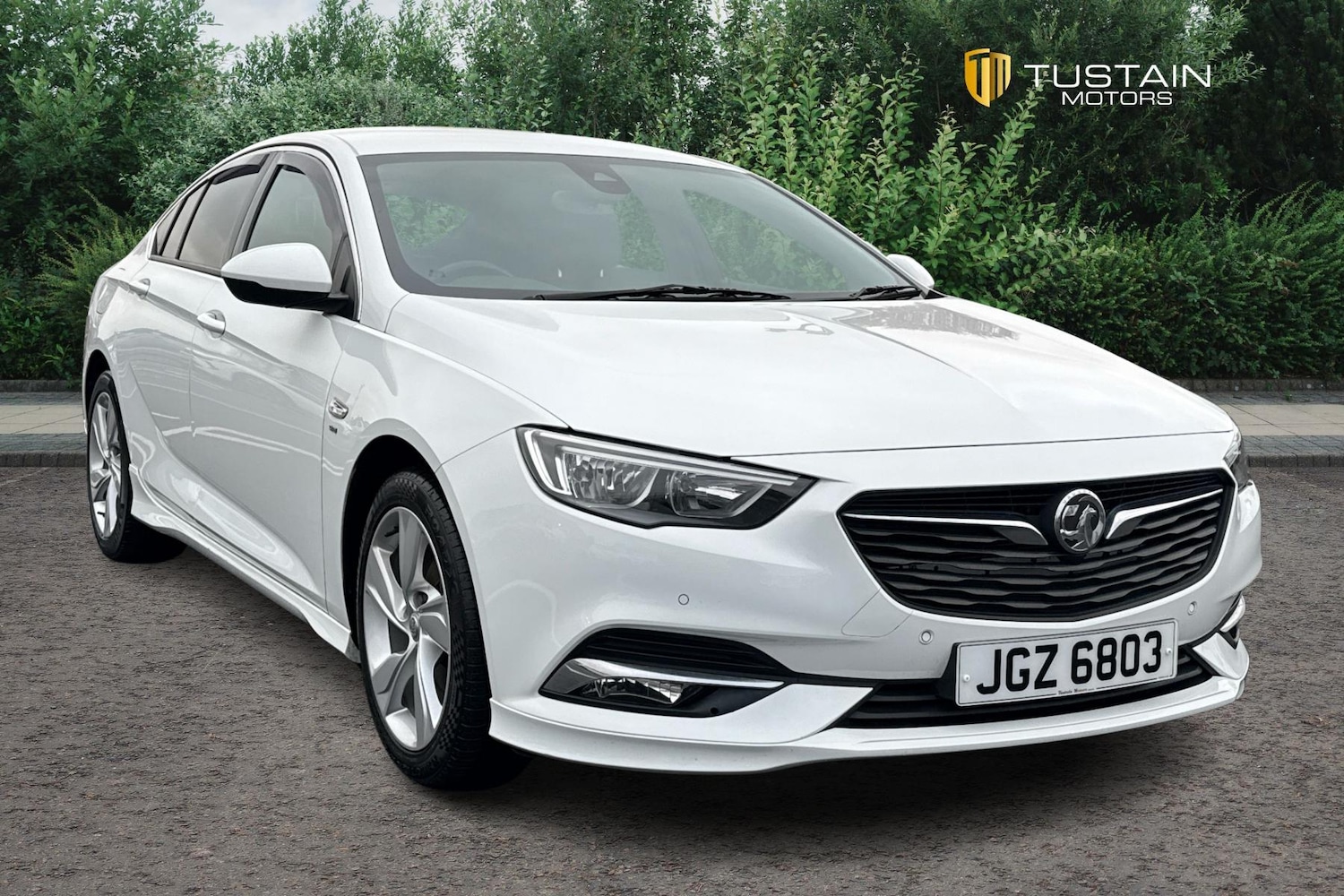 Used Vauxhall Insignia 2018 for sale - 76805165: Photo 1