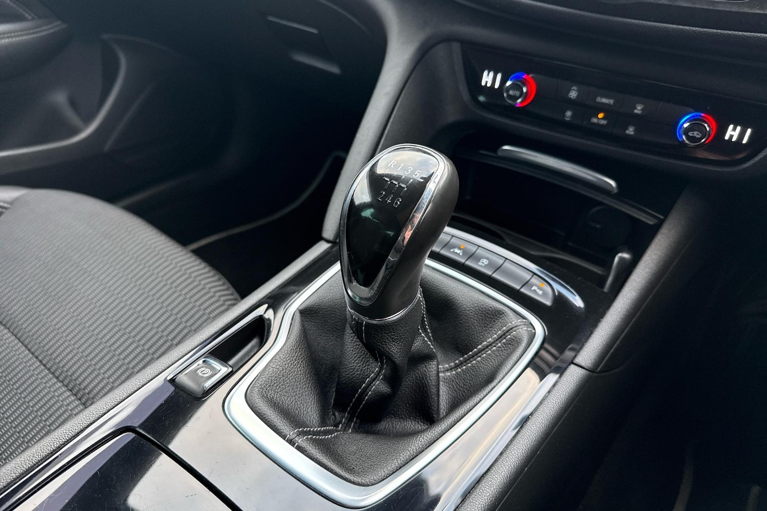 Used Vauxhall Insignia 2018 for sale - 76805165: Photo 14