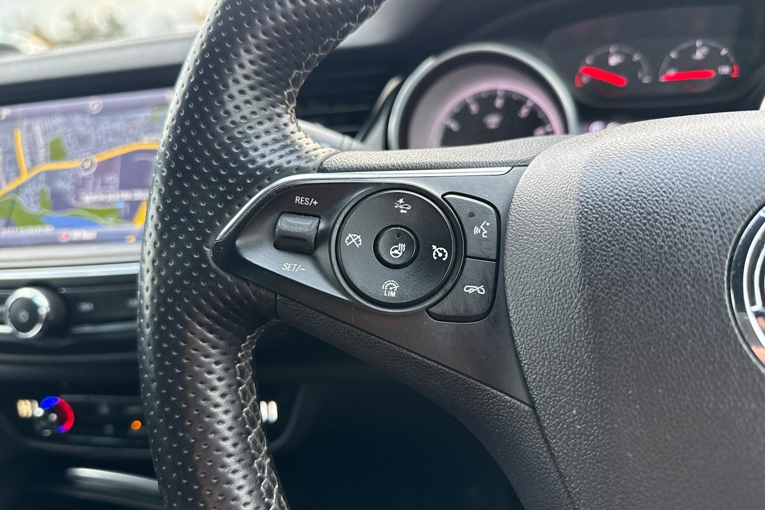 Used Vauxhall Insignia 2018 for sale - 76805165: Photo 15