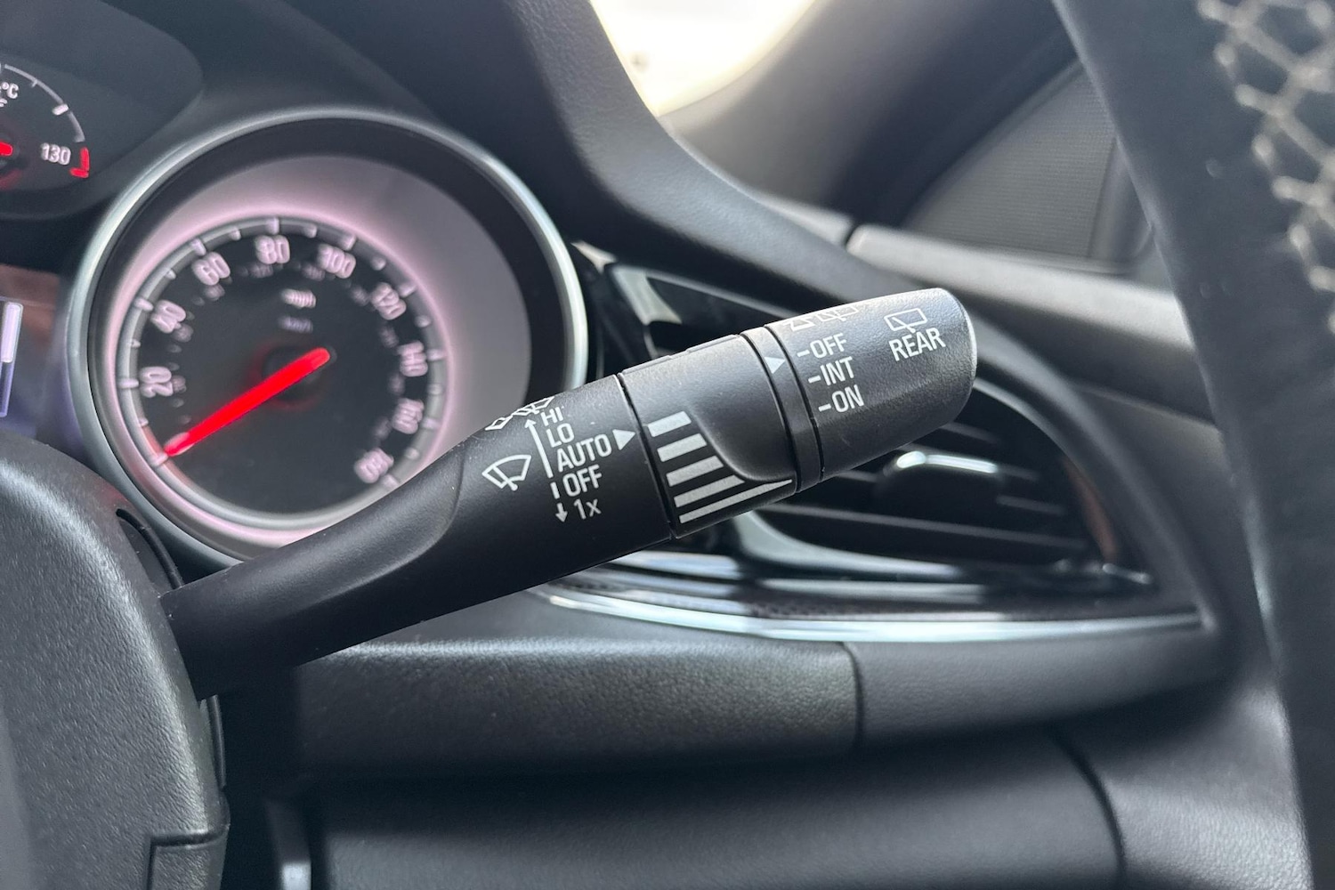 Used Vauxhall Insignia 2018 for sale - 76805165: Photo 18