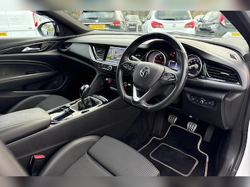 Used Vauxhall Insignia 2018 for sale - 76805165: Photo