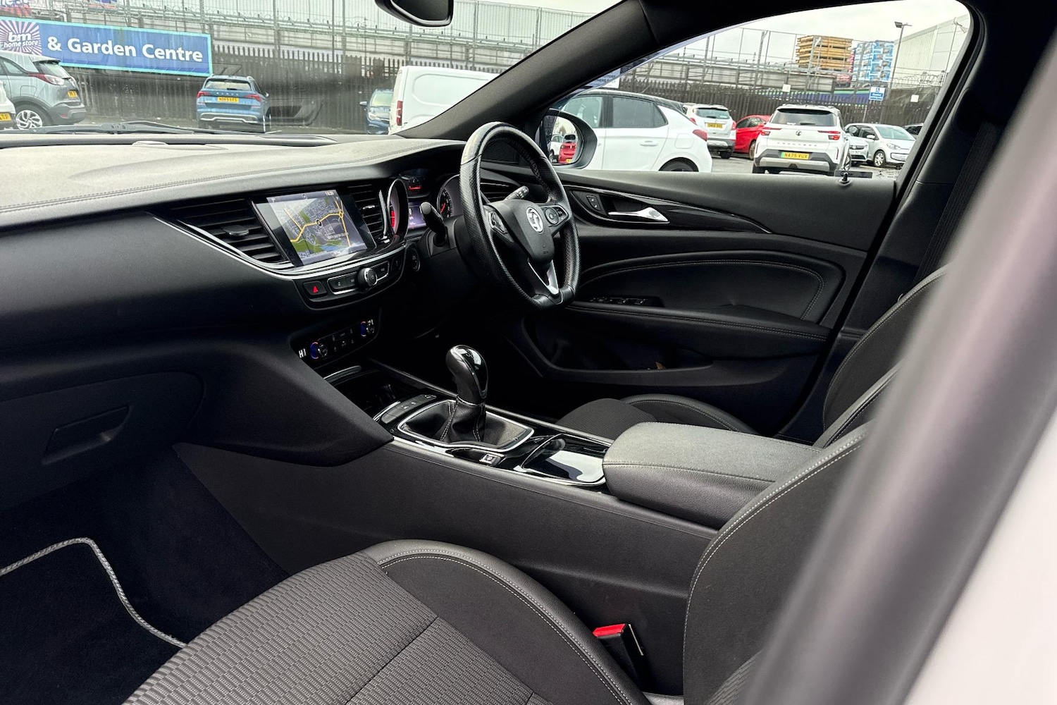 Used Vauxhall Insignia 2018 for sale - 76805165: Photo 5