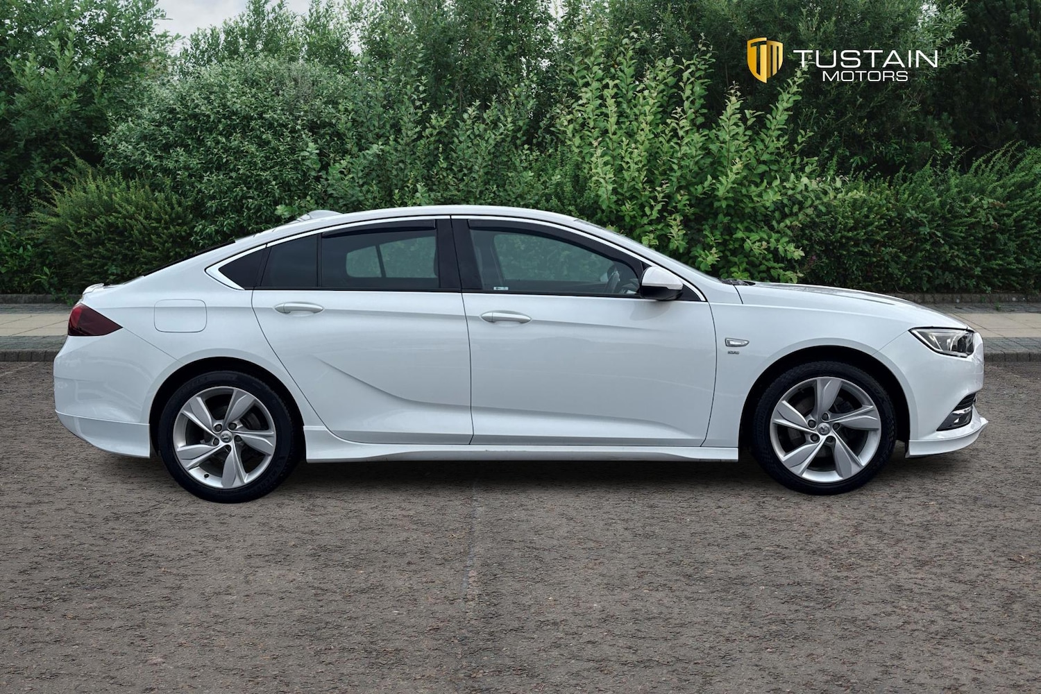 Used Vauxhall Insignia 2018 for sale - 76805165: Photo 8