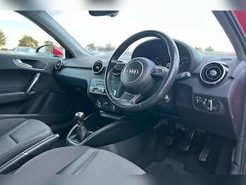 Used Audi A1 2018 for sale - 76310355: Photo