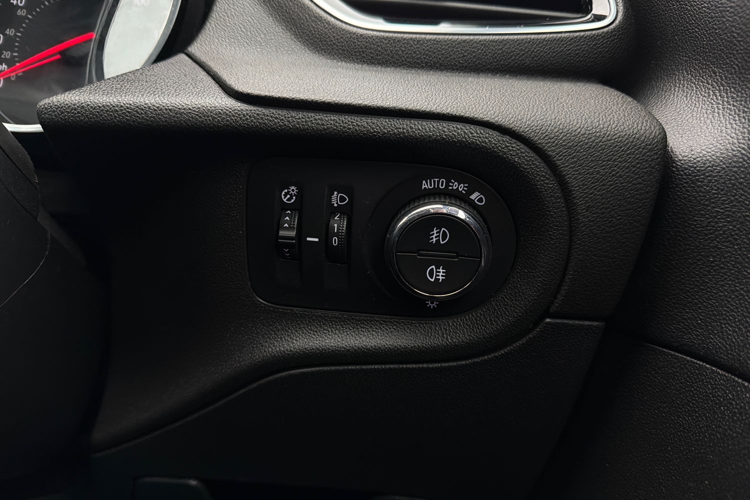 Used Vauxhall Grandland X 2018 for sale - 78075223: Photo 24