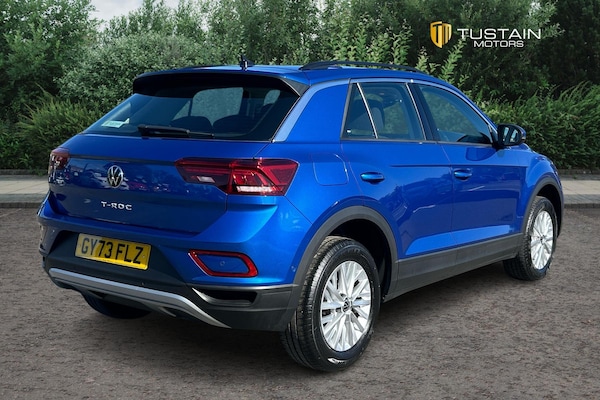 Used Volkswagen T-Roc 2023 for sale - 75944195: Photo 12