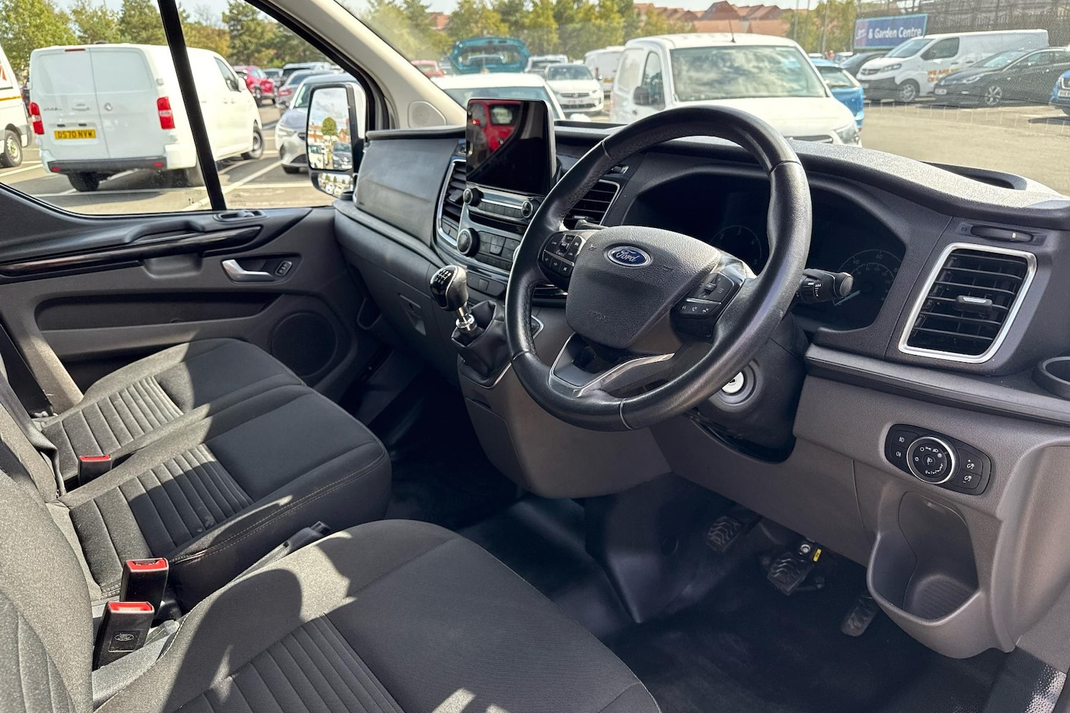 Used Ford Transit Custom 2022 for sale - 75679748: Photo 2