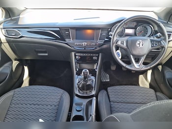 Used Vauxhall Astra 2019 for sale - 79341579: Photo