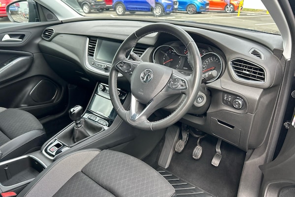 Used Vauxhall Grandland X 2020 for sale - 76298203: Photo 2