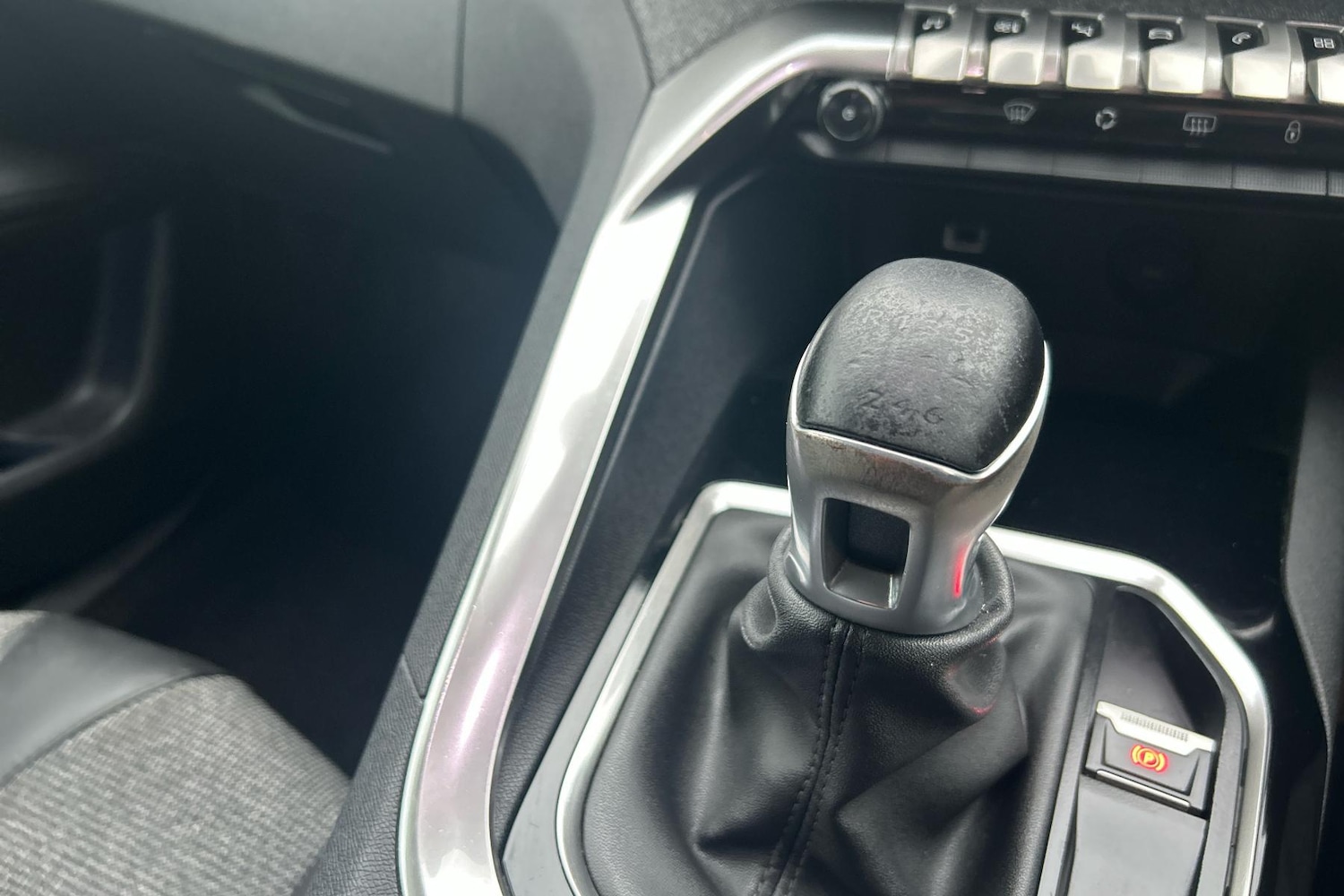 Used Peugeot 3008 2017 for sale - 77147650: Photo 14