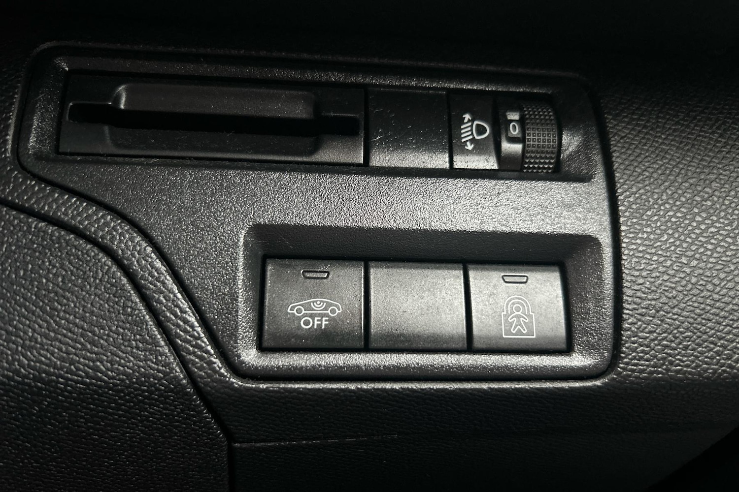 Used Peugeot 3008 2017 for sale - 77147650: Photo 16