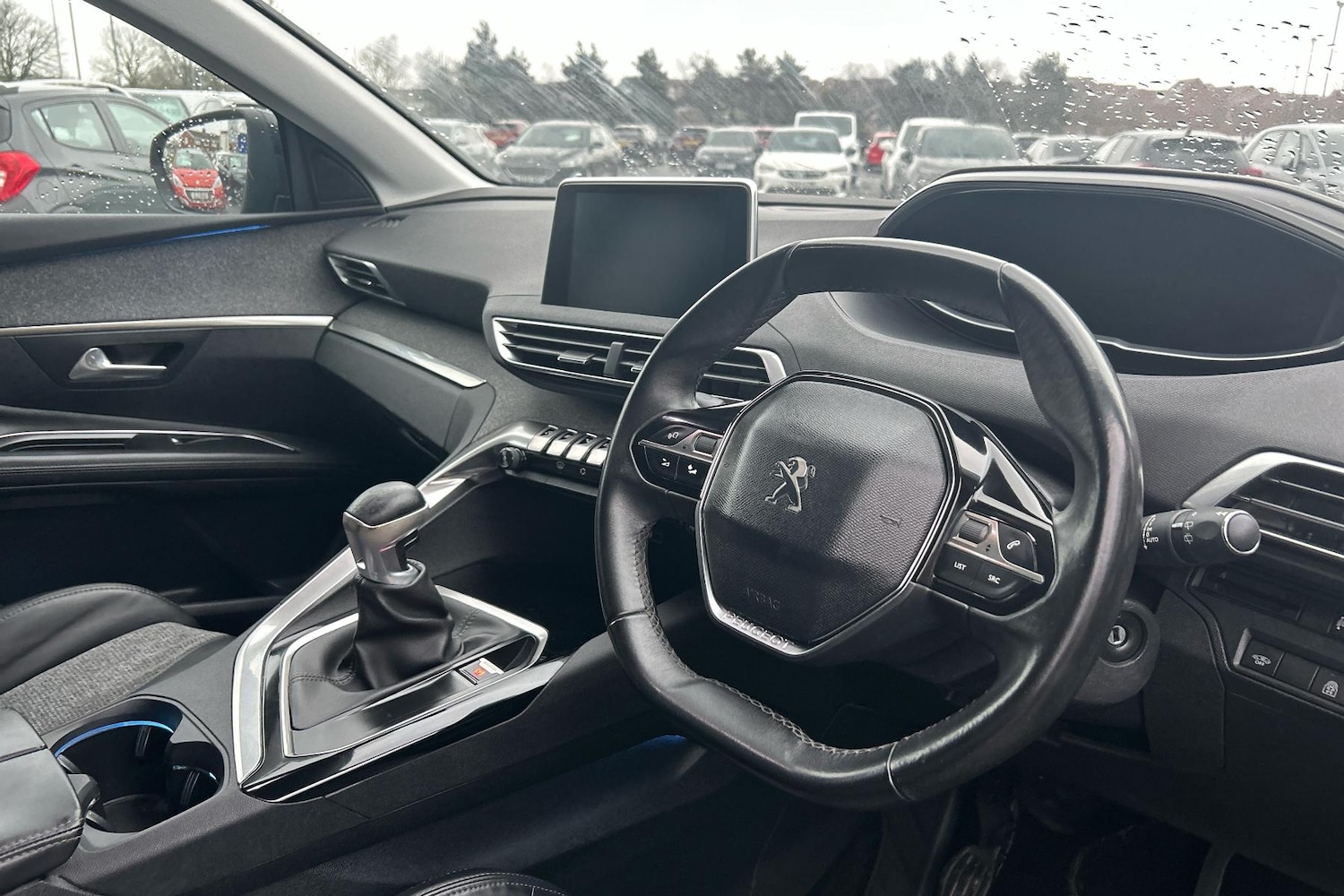 Used Peugeot 3008 2017 for sale - 77147650: Photo 2