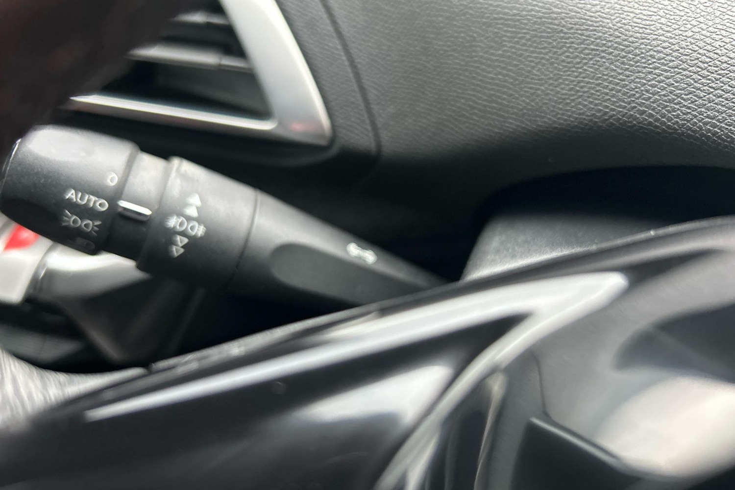 Used Peugeot 3008 2017 for sale - 77147650: Photo 20