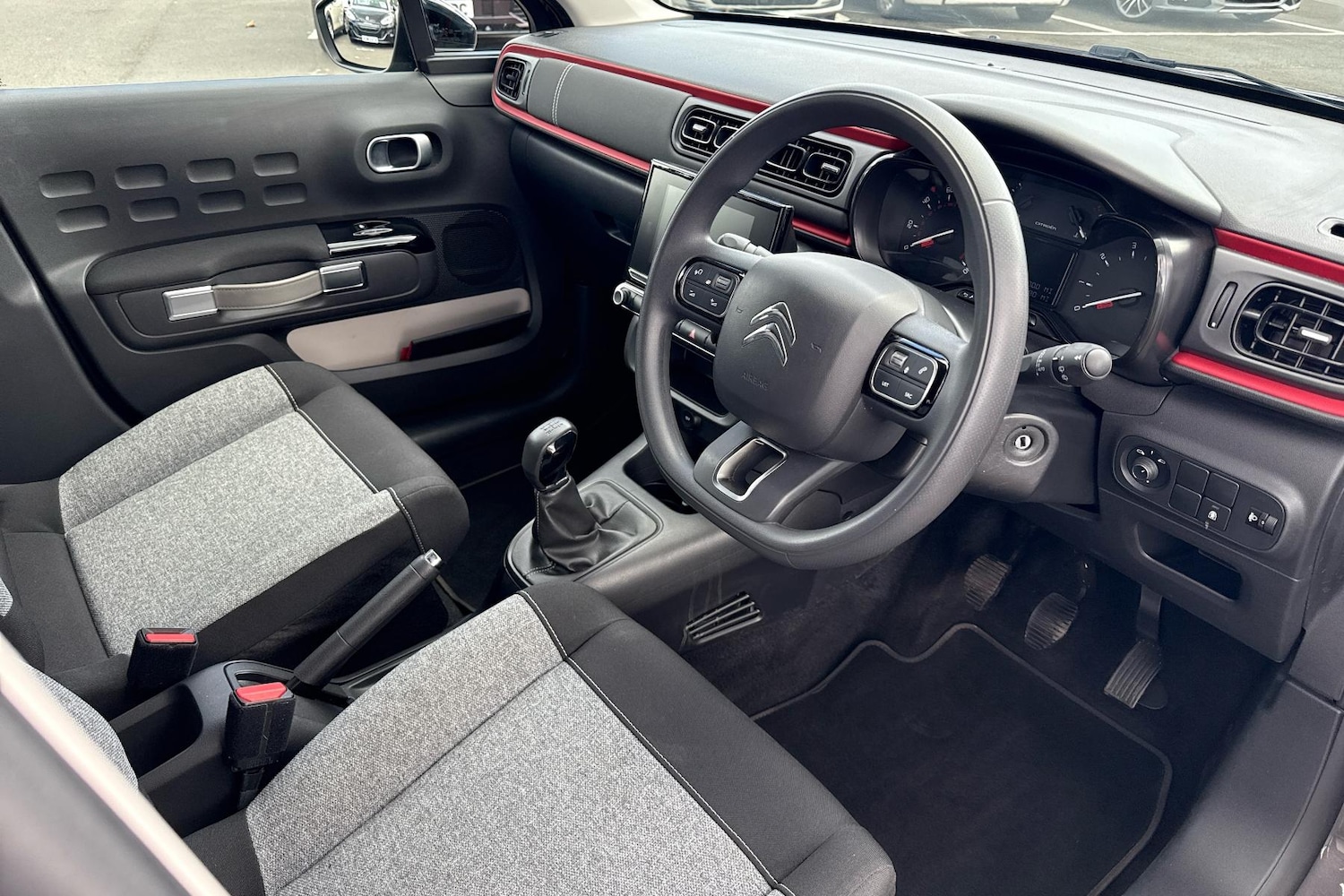 Used Citroen C3 2022 for sale - 75713333: Photo 2