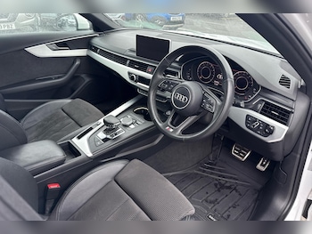 Used Audi A4 2018 for sale - 77429432: Photo
