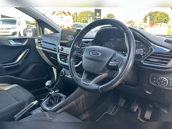 Used Ford Fiesta 2018 for sale - 75713403: Photo