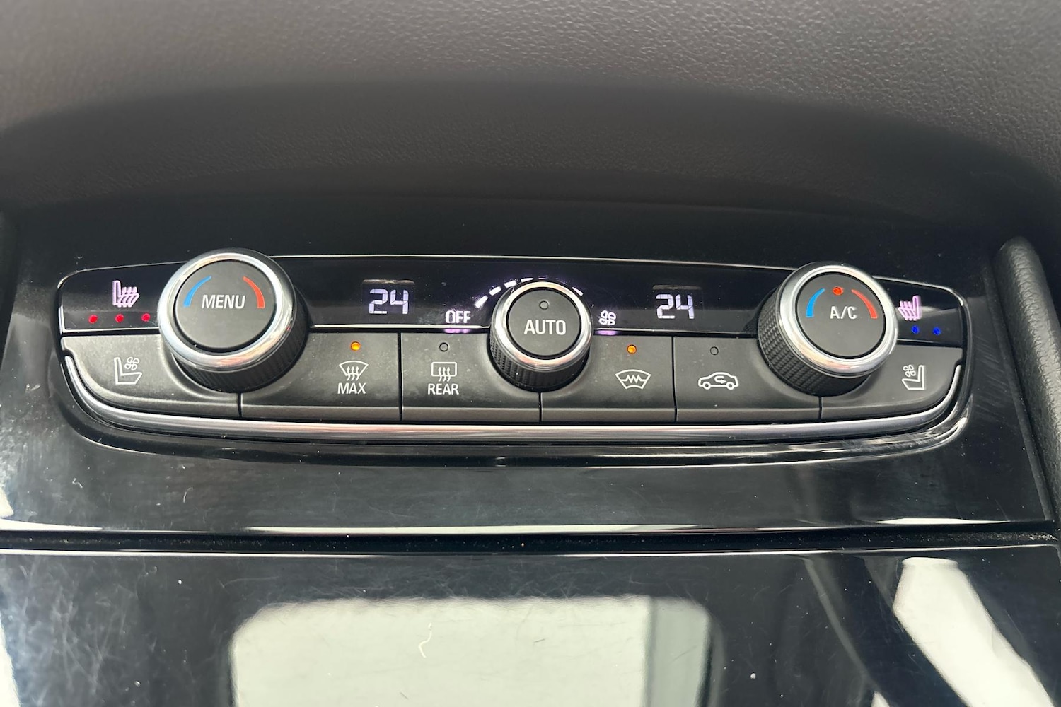 Used Vauxhall Grandland X 2018 for sale - 77123853: Photo 18