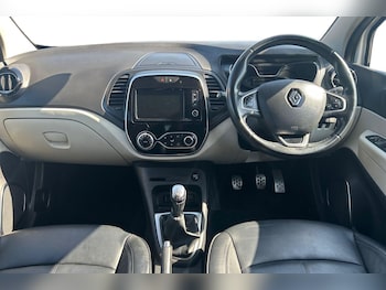 Used Renault Captur 2019 for sale - 78451111: Photo