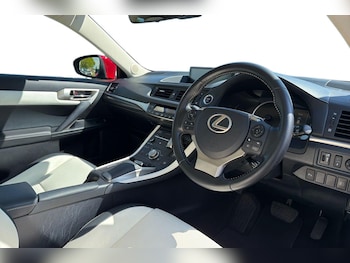 Used Lexus CT 2017 for sale - 78650802: Photo