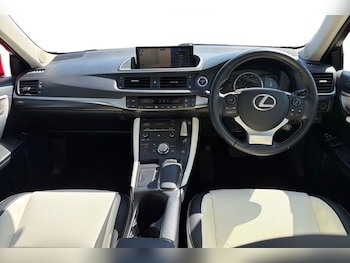 Used Lexus CT 2017 for sale - 78650802: Photo