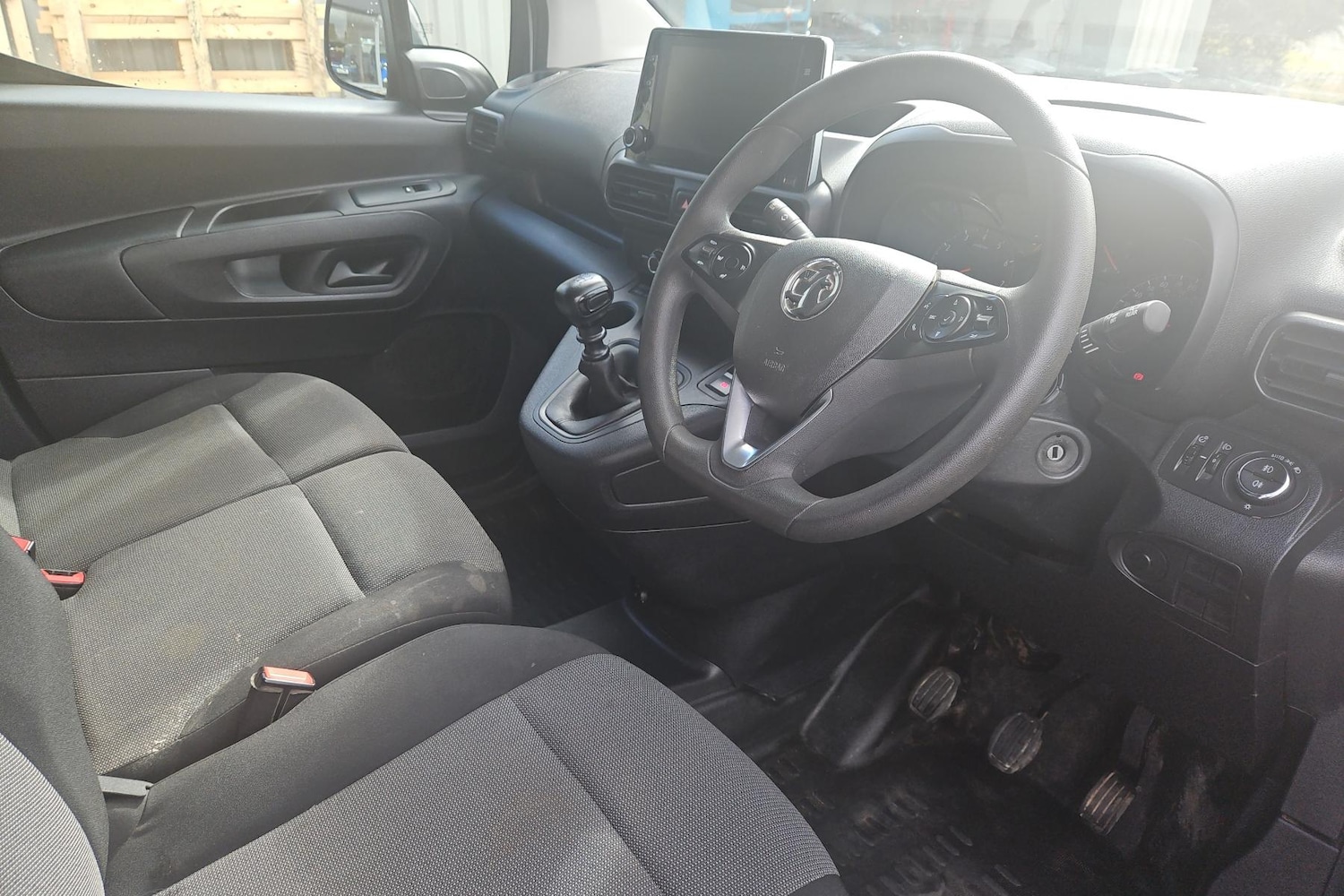 Used Vauxhall Combo 2023 for sale - 76133544: Photo 2