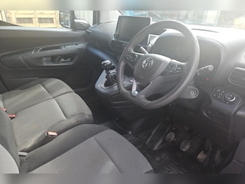 Used Vauxhall Combo 2023 for sale - 76133544: Photo