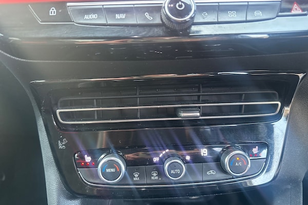 Used Vauxhall Mokka Electric 2022 for sale - 73933515: Photo 16