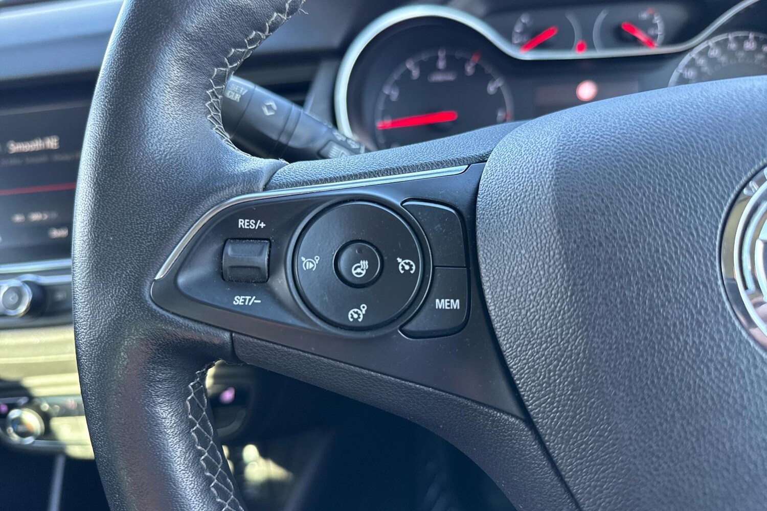 Used Vauxhall Crossland 2022 for sale - 76611011: Photo 15