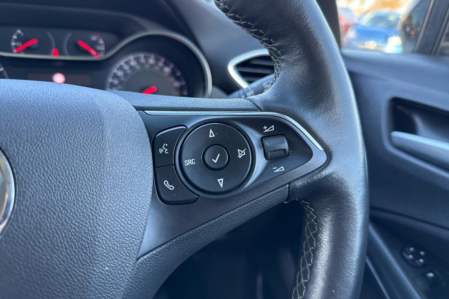 Used Vauxhall Crossland 2022 for sale - 76611011: Photo 16