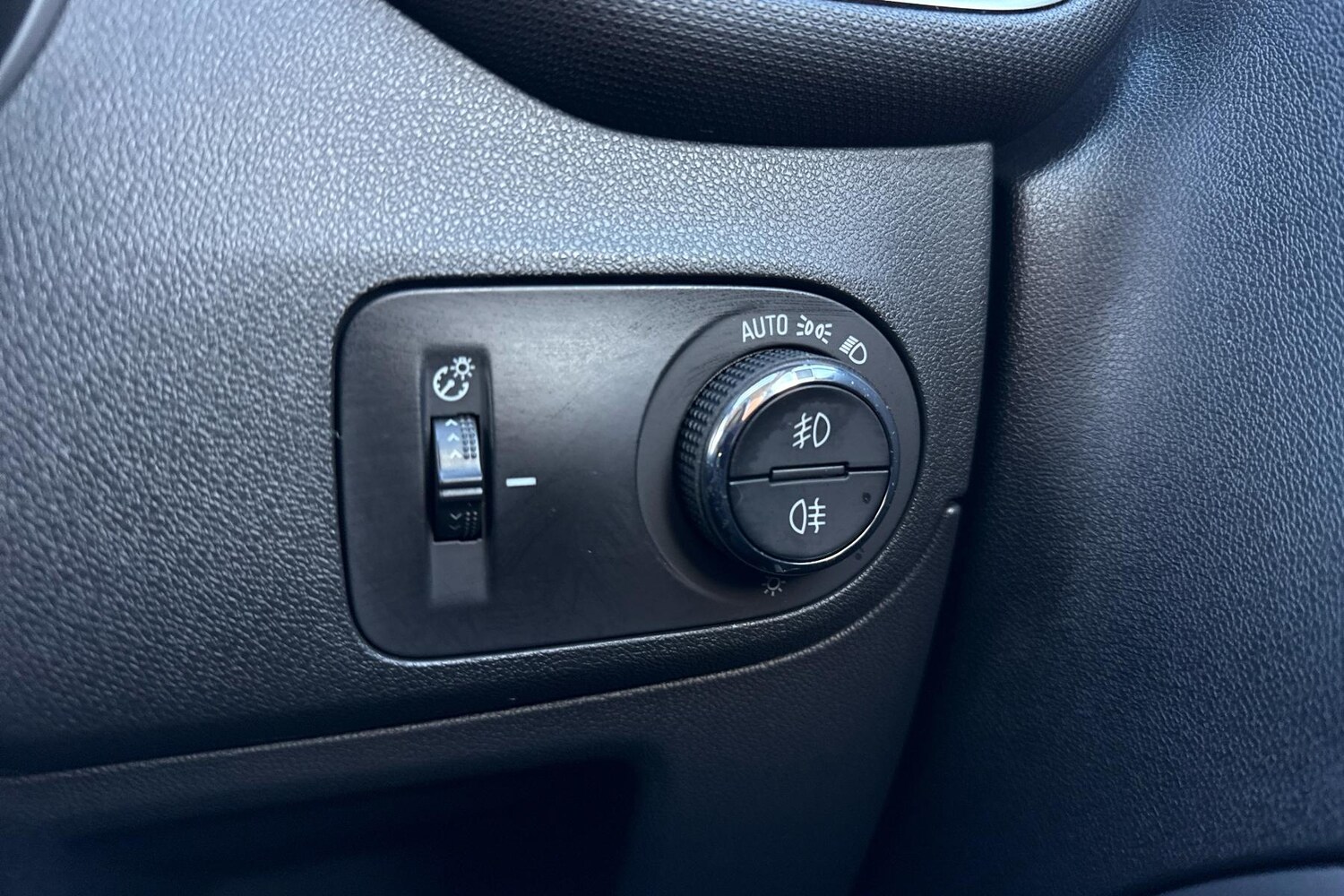 Used Vauxhall Crossland 2022 for sale - 76611011: Photo 19